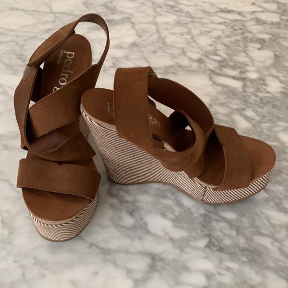 Pedro Garcia Wedges - Picture 2 of 4